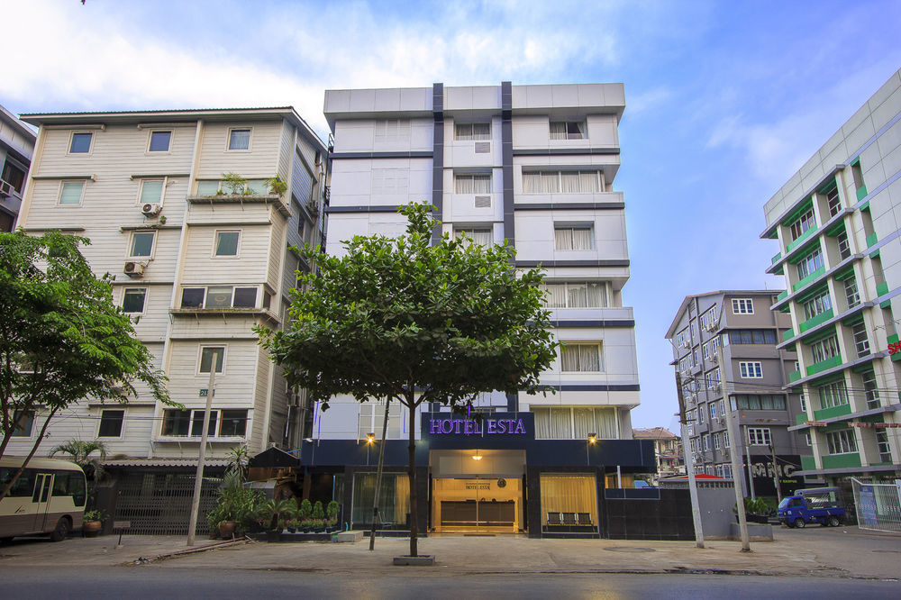 Hotel Esta Янгон Екстериор снимка